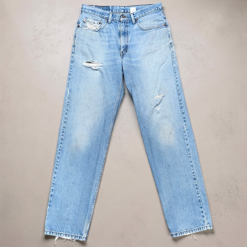 Vintage 90s Levi's 550 Jeans Mens 33x34 Blue Made in Canada Distressed